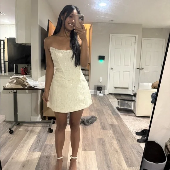 Meshki White Beaded Strapless Mini Dress - Picture 4 of 4